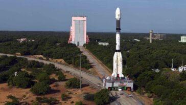 ISRO will launch 8 nano satellites and Oceansat-3 today, know its specialty