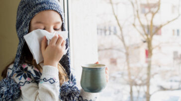 Winter tips for Kids: Follow these tips to protect children from cold in the changing season
