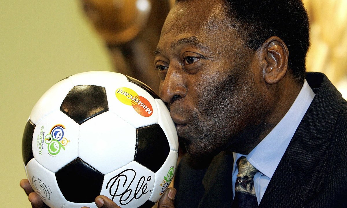 Legendary footballer Pele passed away;Was Pele better than Messi-Ronaldo and Embappé.
