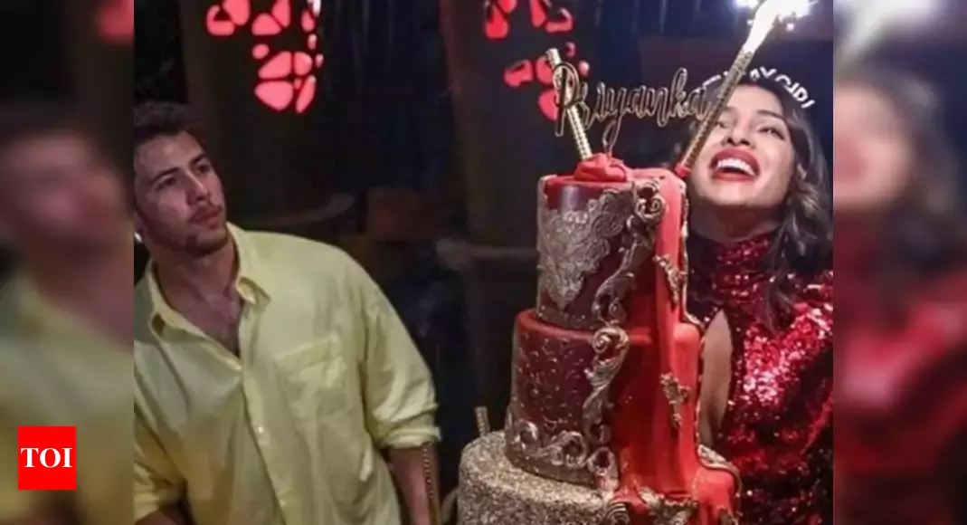 Priyanka Chopra became romantic with husband on wedding anniversary, shared beautiful photos with Nick Jonas