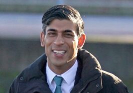 Police give UK Prime Minister Rishi Sunak a fine for not wearing a seatbelt.