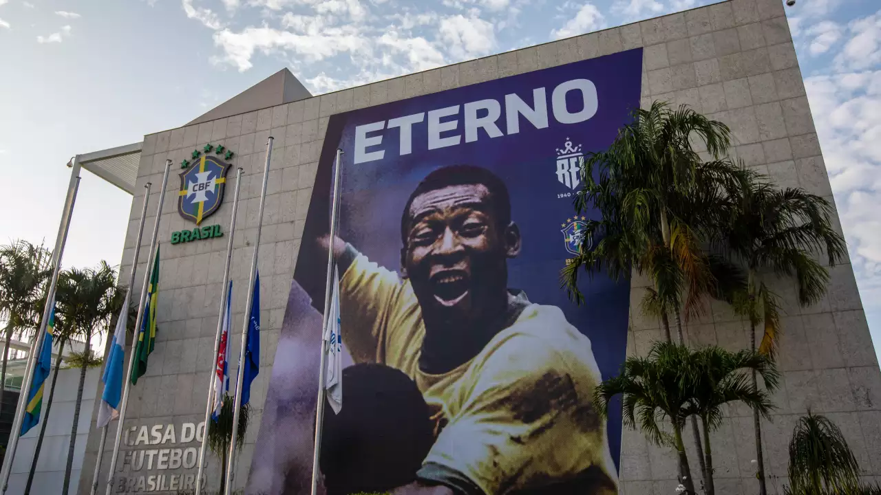 Brazil will say goodbye to Pelé with a 24-hour wake and a procession of his coffin.