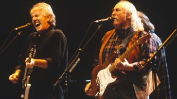 US rock star David Crosby dies at the age of 81.