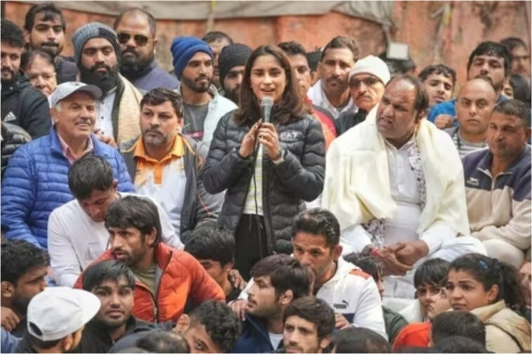 Wrestlers Protest against WFI