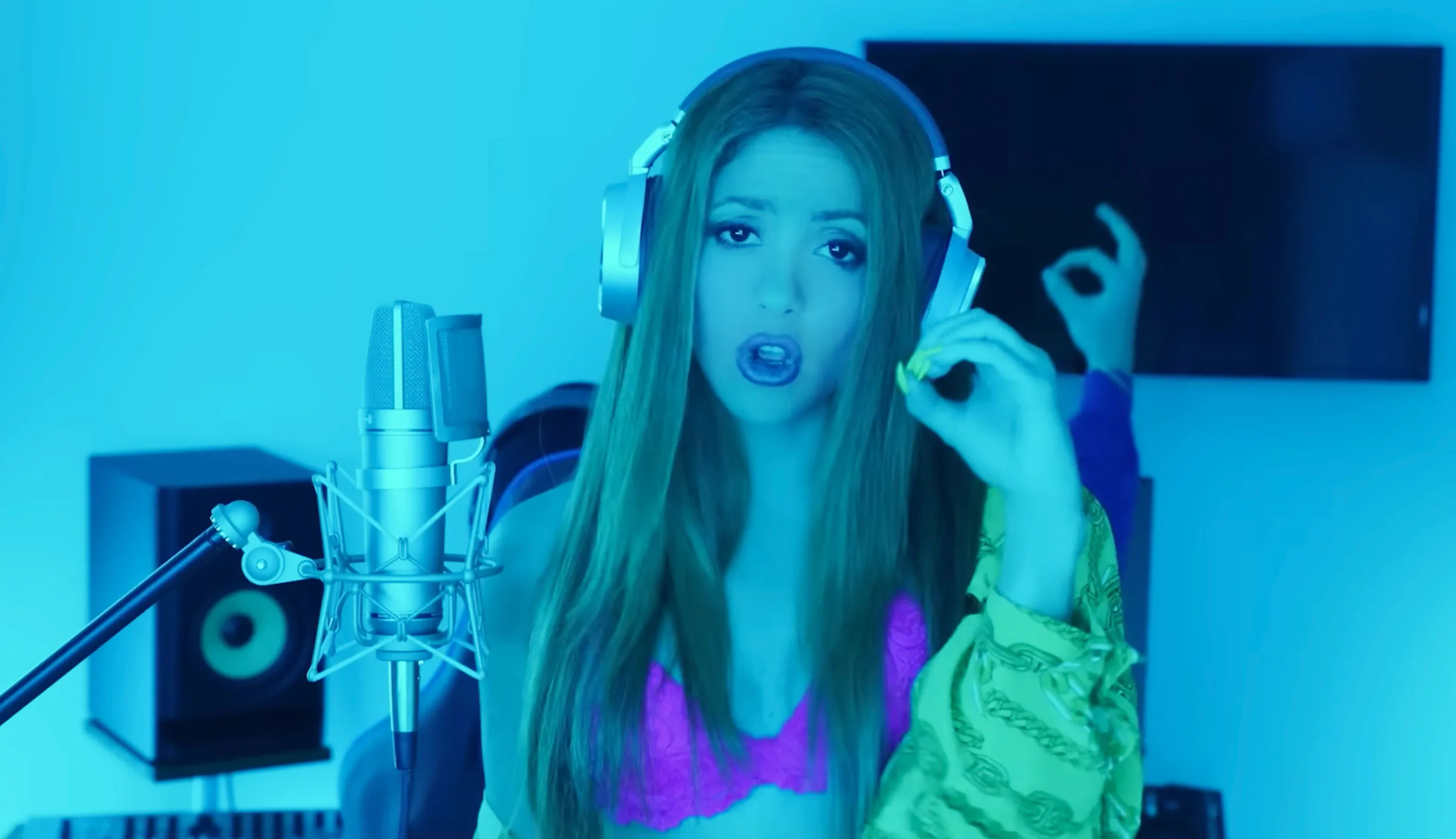 Shakira's breakup song is really hard to listen to.