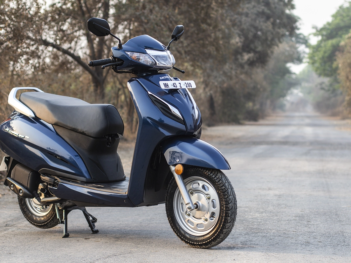 The Honda Activa 6G with Smart Key is launched, priced at Rs. 80,537.