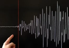 Delhi and nearby areas felt the tremors of an earthquake, which was centred in Afghanistan.