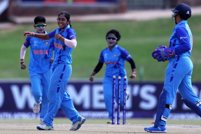 India women defeat Sri Lanka by seven wickets