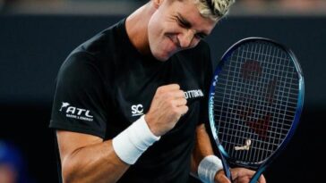 In Adelaide, Bautista Agut deflates Kokkinakis' hopes.