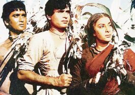 Mother India (Film): Analysis and Story