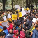 Delhi Accident- The girl was accompanied by her friend on the scooty