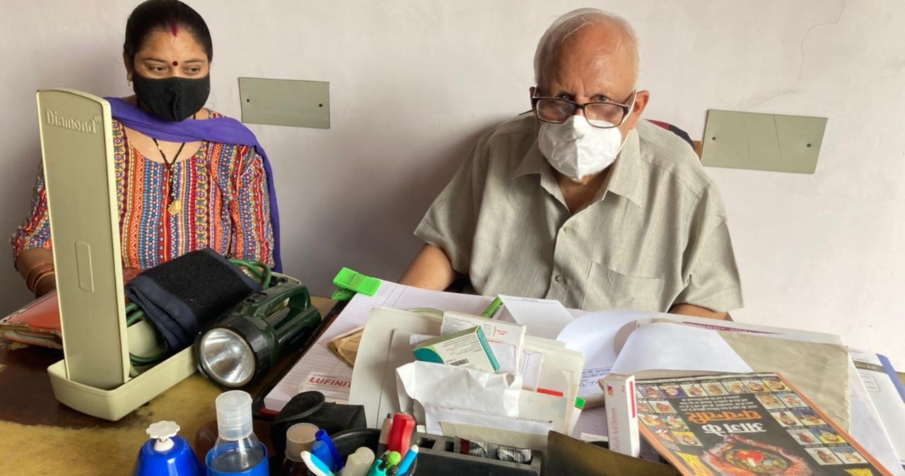 The Padma Shri award goes to a doctor in Madhya Pradesh who treats people for Rs 20