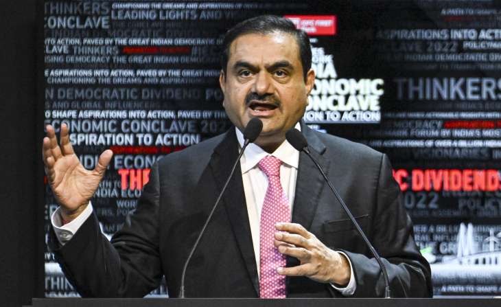 Gautam Adani overturned the game in a single day, again captured the third position in the top-10 rich