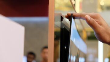 3 Best Smart TVs Under 10000 In India