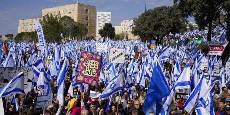 Thousands protest in Israel as Netanyahu allies push to overhaul Judiciary