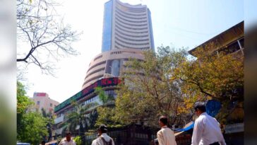 Early Trade: Sensex Up 165.9 Points, Nifty To 17,979.45