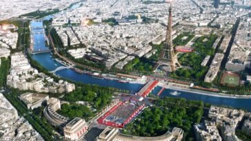 Paris transit agency is hiring thousands of new employees