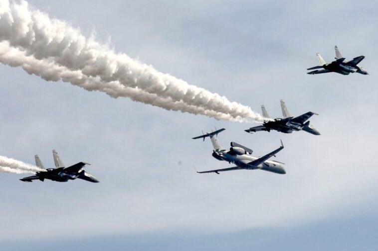 Aero India 2023: PM Modi to Kick Off Asia's Biggest Aero Show Tomorrow; Daring Displays to Rule B'luru Skies