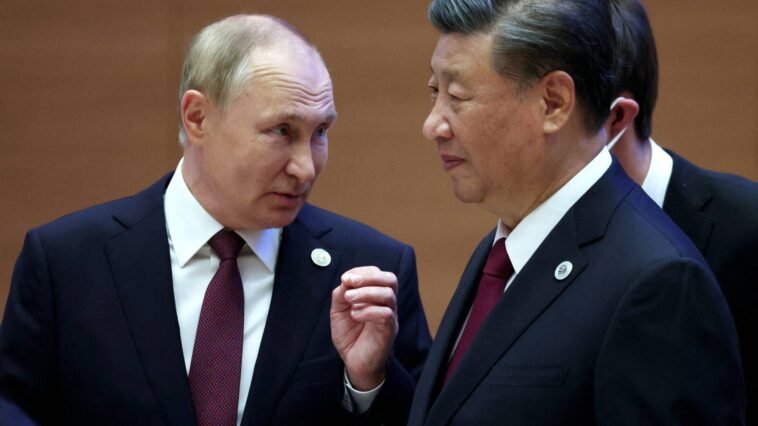 China Supports Russia