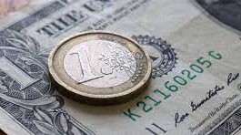 What's behind the euro's comeback against the US dollar