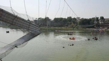 Morbi bridge collapse | Oreva Group to pay 10 lakh to victim's family