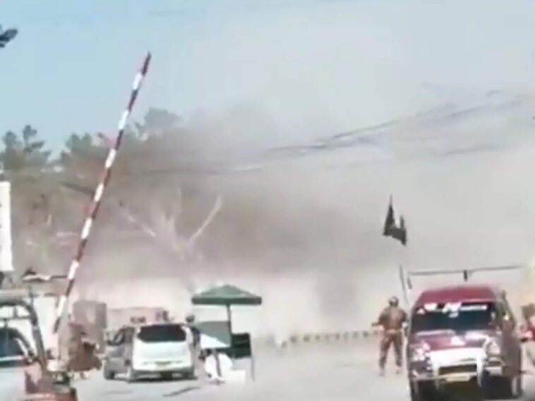 A massive explosion in Quetta, Pakistan leaves many injured
