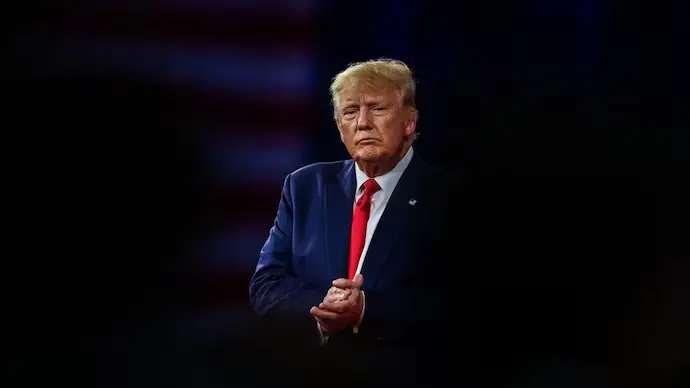 Trump expected to surrender