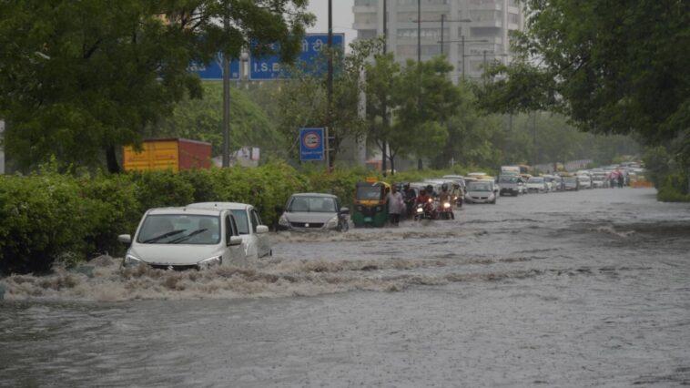 Heavy rainfall in Delhi