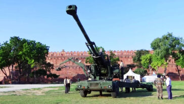 Along the China and Pakistan border, the Indian Army will deploy 307 ATAGS howitzers.
