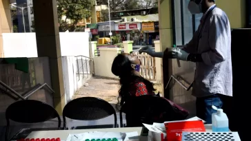 Delhi covid-19 cases