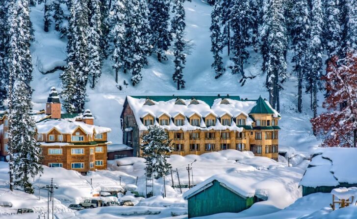 Gulmarg Gondola Ride - Republic Aeon