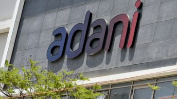 Mukul Rohatgi applauds the court-appointed Hindenburg-Adani panel