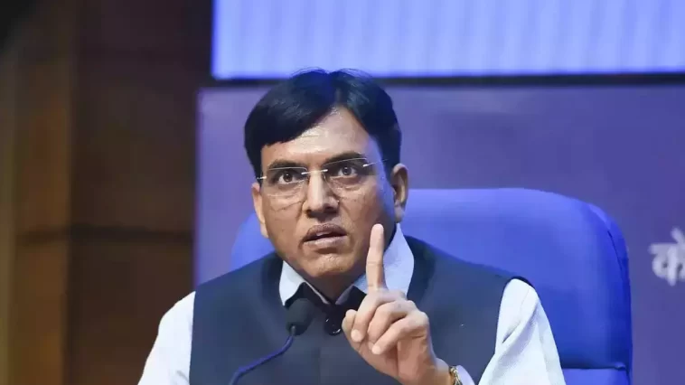 Minister Mansukh Mandaviya: India sent medicine to 150 countries during Covid crisis