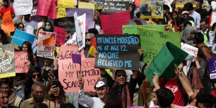 "Will Not Tolerate This": In Islamabad, Pakistan's Aurat March Turns Violent