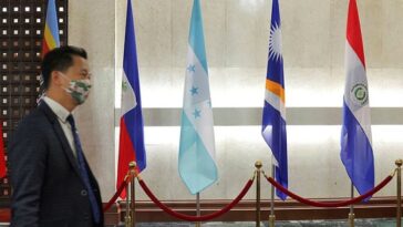 Because Honduras's foreign minister went to China, Taiwan called back its ambassador there