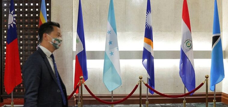 Because Honduras's foreign minister went to China, Taiwan called back its ambassador there