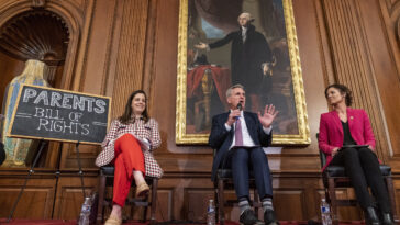 To empower parents, US lawmakers adopt a "Parents Bill of Rights"