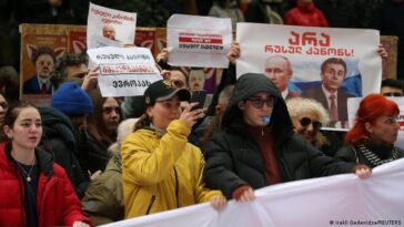 As country wide opposition grows, Georgia drops its "foreign agent" bills