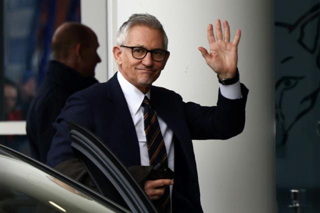 BBC's director-general pledged not to resign