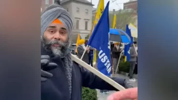 Indian journalist attacked