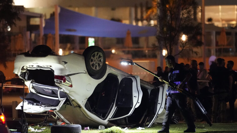 US says that it'stands with' Israel following the'reprehensible' Tel Aviv attacks