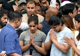 Kejriwal backs wrestlers, then takes aim at PM: ‘Modi ji embraced the one who…?’