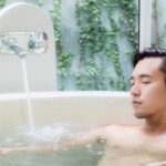 Taking the Plunge: 5 Reasons Baths Are Good for You