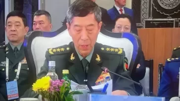 “China and India share far more common interests…,” Chinese Defence Minister even after Rajnath avoids handshake