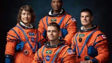 Joe Biden addresses the Artemis II astronauts and invites them to the White House