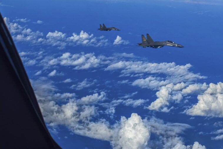Taiwan asserts it has detected five Chinese aircraft and four naval vessels near the island