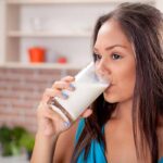 5 Benefits of Drinking Milk