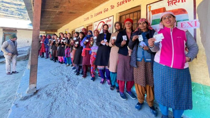 59% of Shimla MC voters vote in rain