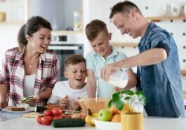 Teach Your Kids Healthy Eating Habits