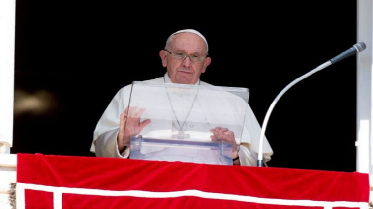 Pope Francis Offers Prayers After Odisha Train Tragedy